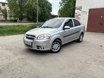 Авто Chevrolet Aveo 2000 № 8839244