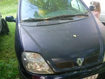 Авто Renault 4 2000 № 8839262
