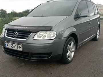 Авто Volkswagen Touran 2003 № 8839268