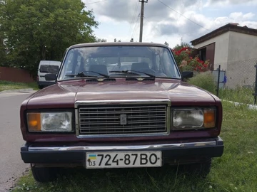 Авто ВАЗ 2107 2004 № 8839306