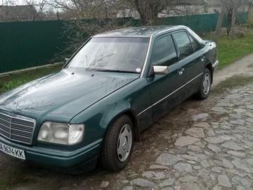 Авто Mercedes 250 1993 № 8839326