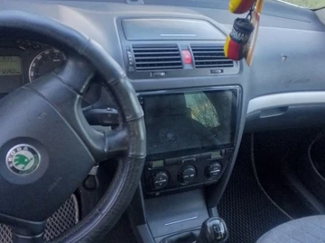 Авто Skoda 100 2006 № 8839440