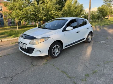 Авто Renault Megane 2009 № 8839479