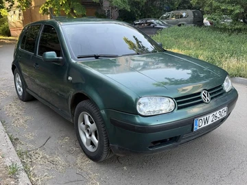 Авто Volkswagen Golf 2004 № 8839487