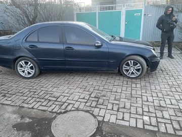 Авто Mercedes 230 2002 № 8839491