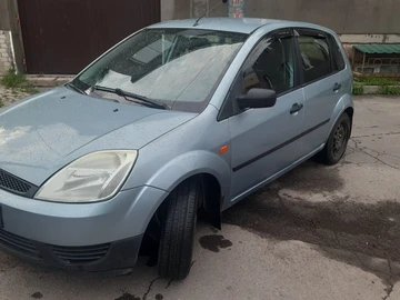 Авто Ford Fiesta 2005 № 8839631