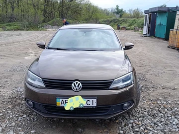 Авто Volkswagen Jetta 2013 № 8839645