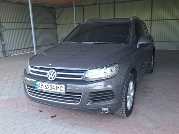 Авто Volkswagen Touareg 2011 № 8839669