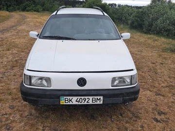 Авто Volkswagen Passat Cc 1993 № 8839673