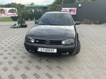 Авто Volkswagen Golf 2003 № 8839732