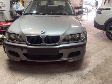 Авто BMW 3 Серия 2004 № 8839744
