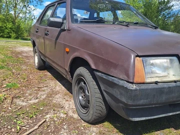 Авто ВАЗ 21099 1998 № 8839759