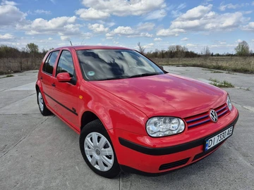 Авто Volkswagen Golf 1999 № 8839842