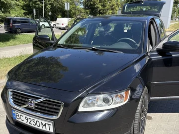 Авто Volvo V50 2008 № 8839865