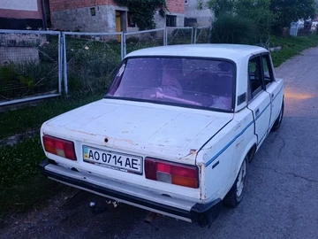 Авто ВАЗ 2105 1994 № 8839963