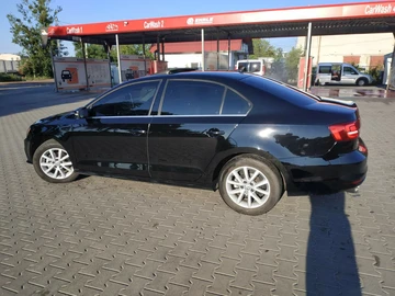 Авто Volkswagen Jetta 2015 № 8839965