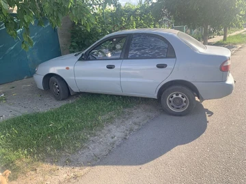 Авто Chevrolet Lanos 2003 № 8839976