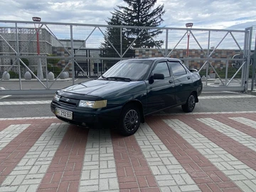 Авто ВАЗ 2110 2002 № 8840040