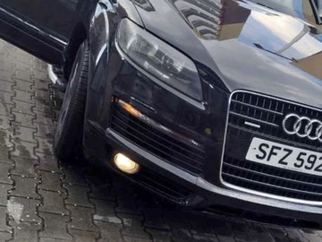 Авто Audi Q7 2007 № 8840069