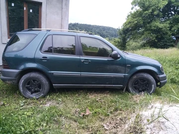 Авто Mercedes 230 2000 № 8840080