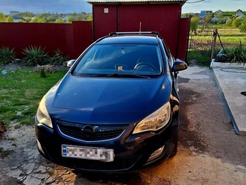 Авто Opel Astra 2011 № 8840201