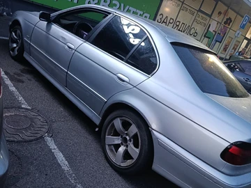 Авто BMW 5 Серия 1998 № 8840203