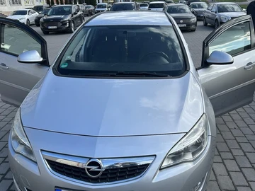 Авто Opel Astra 2011 № 8840331