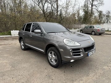 Авто Porsche Cayenne 2008 № 8840366