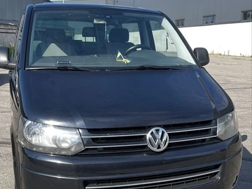 Авто Volkswagen Multivan 2011 № 8840383