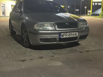 Авто Skoda Octavia 2000 № 8840386