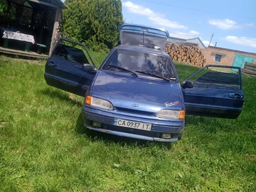 Авто ВАЗ 2113 2005 № 8840415