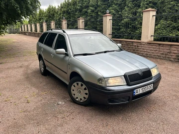 Авто Skoda Octavia 2002 № 8840653