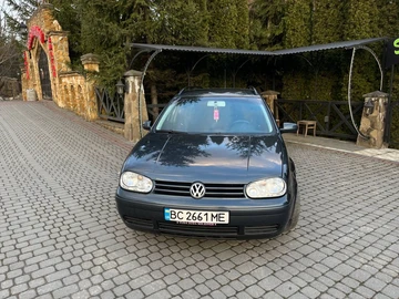 Авто Volkswagen Golf 2003 № 8840765