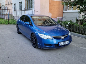 Авто Honda Civic 2007 № 8840917