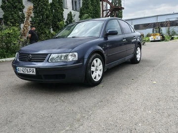 Авто Volkswagen Passat Sedan 1997 № 8840993