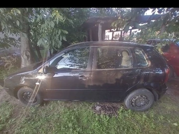 Авто Volkswagen Polo 2004 № 8841016