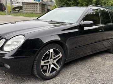 Авто Mercedes E Серия 2005 № 8841201