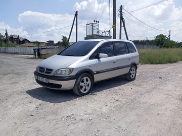 Авто Opel Zafira 2004 № 8841202