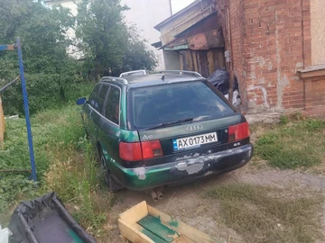 Авто Audi A6 1995 № 8841203