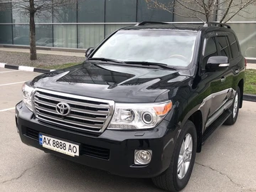 Авто Toyota Land Cruiser 200 2013 № 8841478