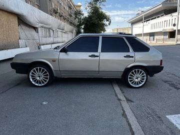 Авто ВАЗ 21093 2004 № 8841564