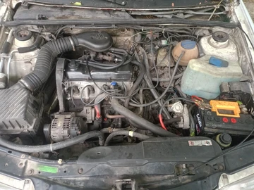 Авто Volkswagen Passat Variant 1995 № 8841601