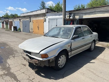 Авто Mitsubishi Galant 1990 № 8841619