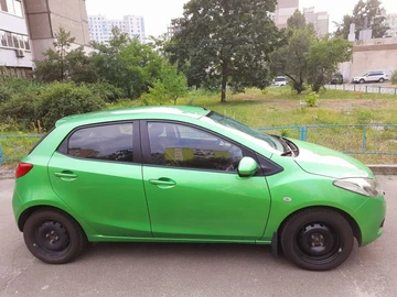 Авто Mazda 2 2008 № 8841628