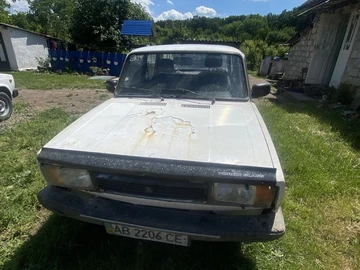 Авто ВАЗ 2105 1998 № 8841664