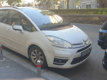 Авто Citroen C4 Picasso 2012 № 8841707