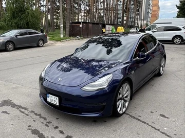 Авто Tesla Model 3 2018 № 8841796