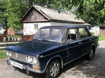 Авто ВАЗ 2103 1976 № 8841891
