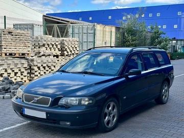 Авто Volvo V70 2005 № 8842049