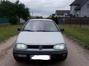 Авто Volkswagen Golf 1995 № 8842051